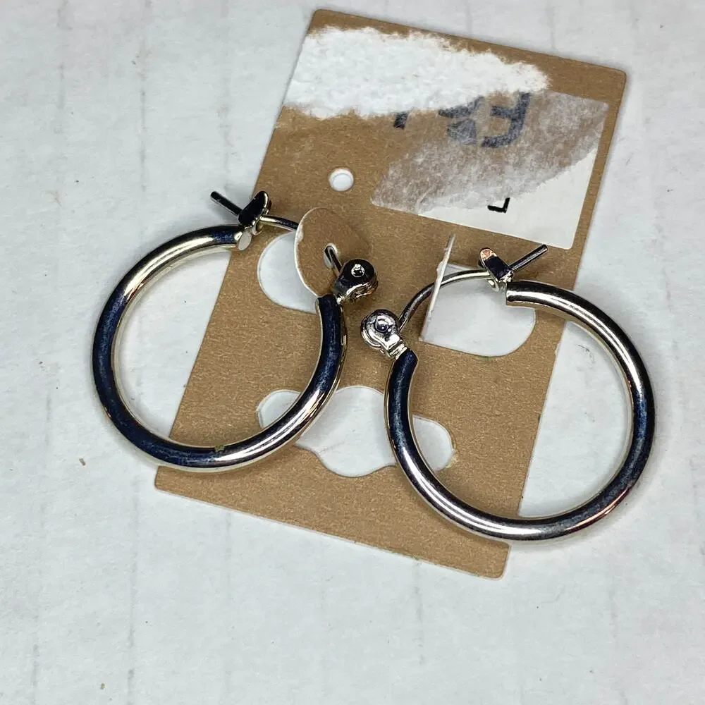 Women's Silver-Tone 0.75